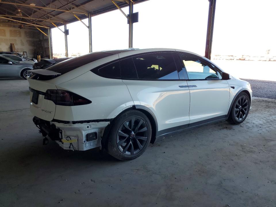 57268176 :رقم المزاد ، 7SAXCBE51PF385766 vin ، 2023 Tesla Model X مزاد بيع