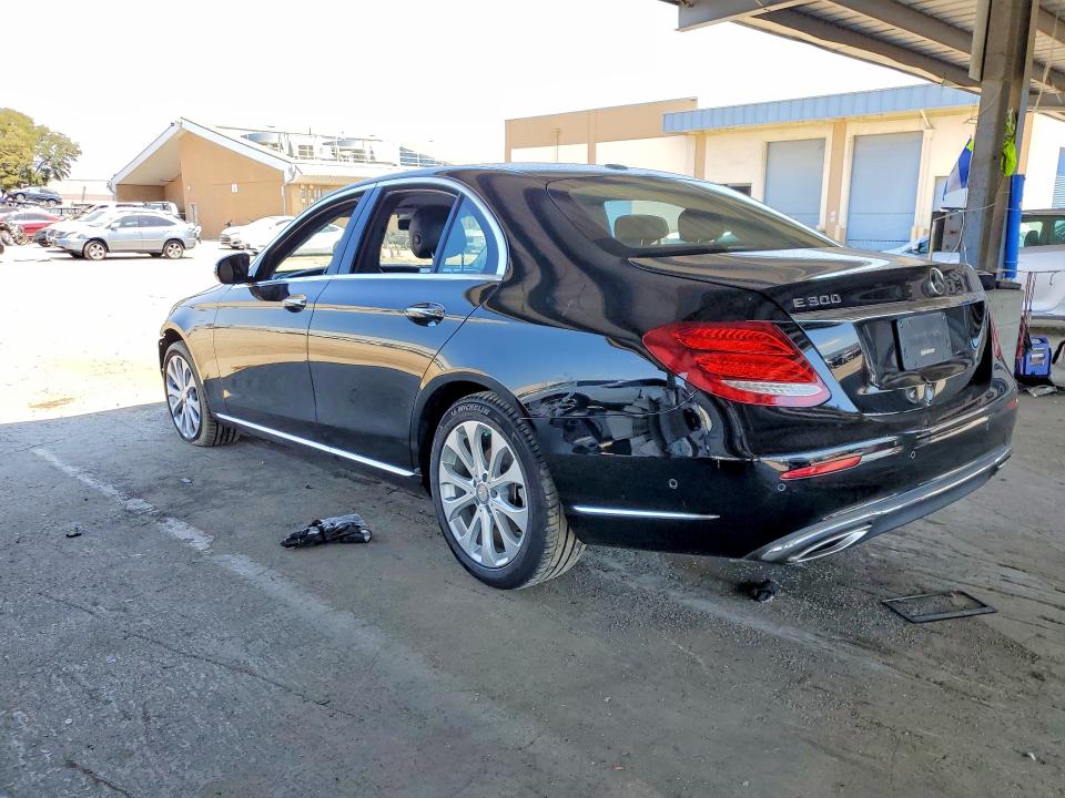 Продажа на аукционе авто 2017 Mercedes-benz E, vin: WDDZF4JBXHA090637, номер лота: 57428106