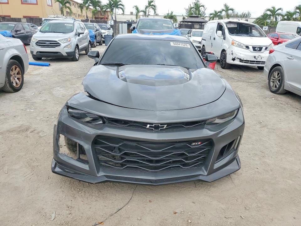 56041526 :رقم المزاد ، 1G1FK1R63J0156724 vin ، 2018 Chevrolet Camaro مزاد بيع