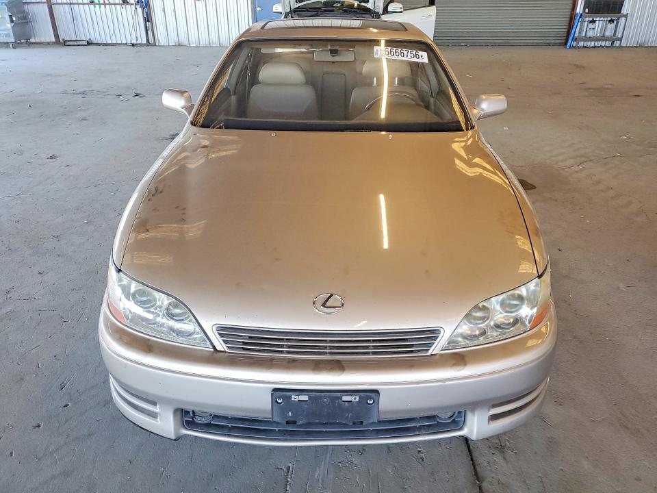 56666756 :رقم المزاد ، JT8GK13T9R0008405 vin ، 1994 Lexus Es مزاد بيع
