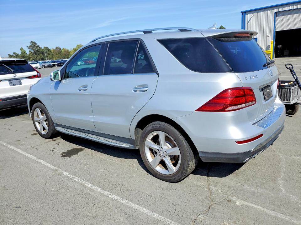 Продажа на аукционе авто 2016 Mercedes-benz Gle, vin: 4JGDA5JB8GA688910, номер лота: 55098386