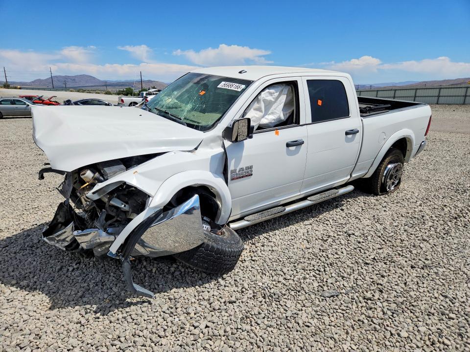 56986166 :رقم المزاد ، 3C6UR5CL0HG570850 vin ، 2017 Ram 2500 مزاد بيع