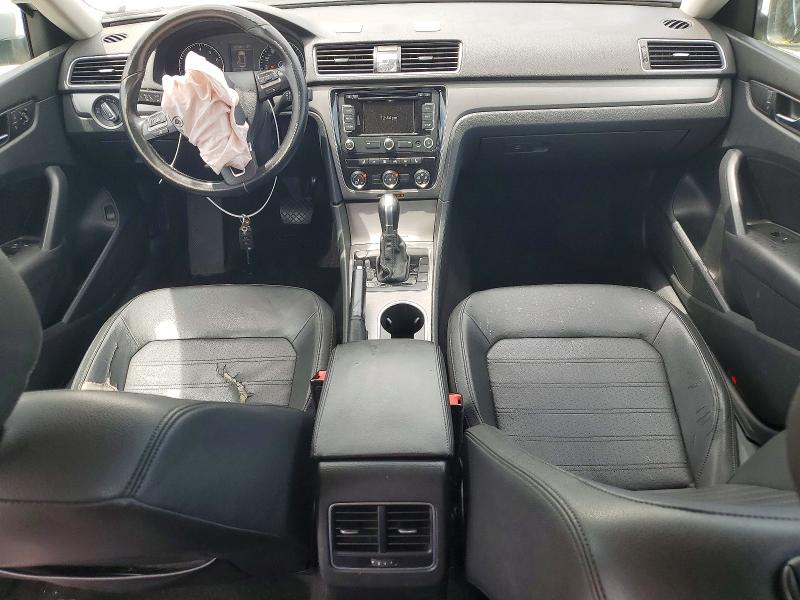 55431006 :رقم المزاد ، 1VWBT7A30FC017449 vin ، 2015 Volkswagen Passat مزاد بيع