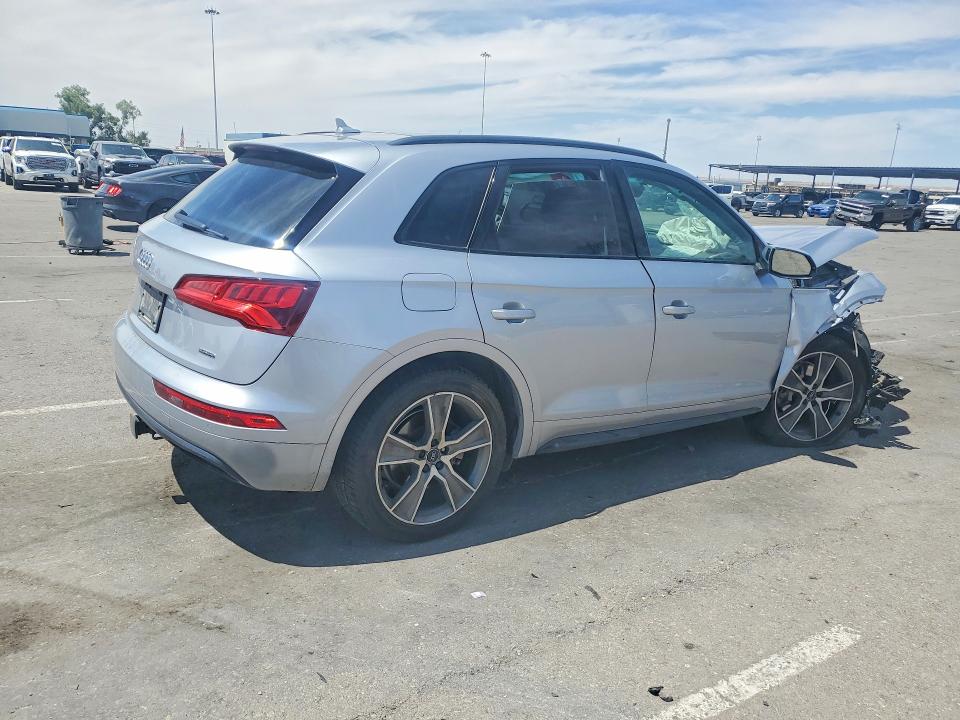 Продажа на аукционе авто 2019 Audi Q5, vin: WA1BNAFY1K2097837, номер лота: 57210246
