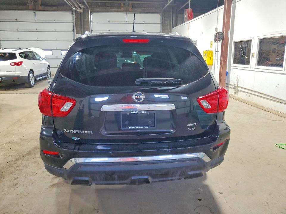 56699216 :رقم المزاد ، 5N1DR2MM2HC608219 vin ، 2017 Nissan Path Finde مزاد بيع