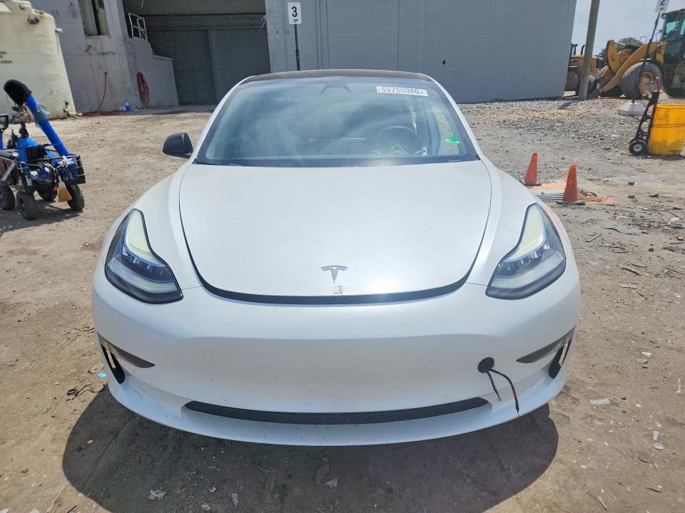 55760086 :رقم المزاد ، 5YJ3E1EBXLF638745 vin ، 2020 Tesla Model 3 مزاد بيع