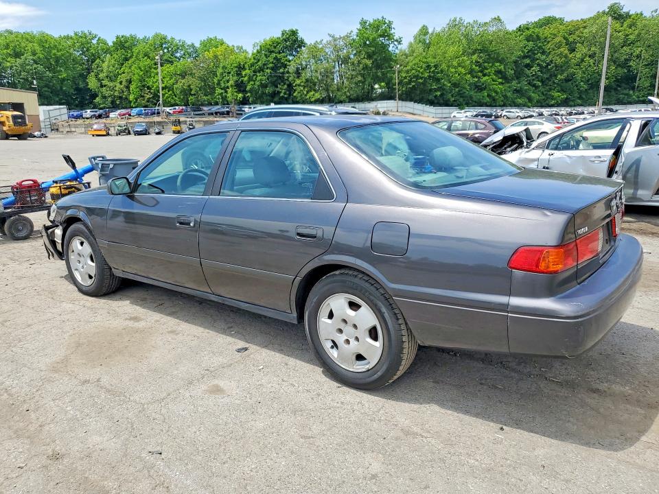 2000 Toyota Camry მანქანა იყიდება აუქციონზე, vin: JT2BG22K7Y0442762, აუქციონის ნომერი: 55764406
