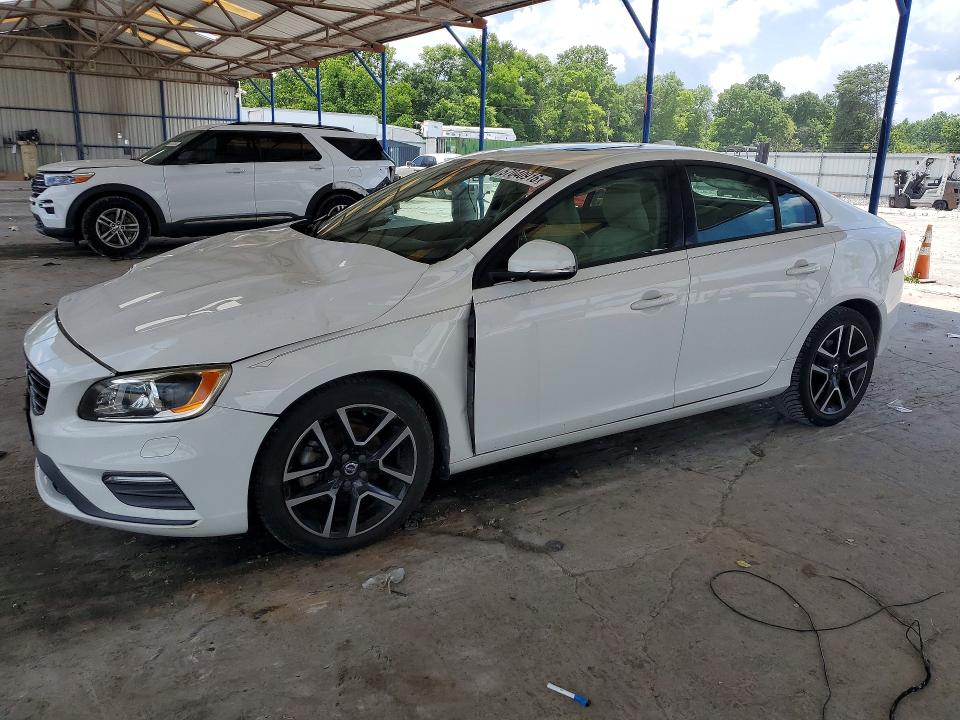 Продаж на аукціоні авто 2017 Volvo S60, vin: YV126MFL7H2422731, номер лоту: 57040916