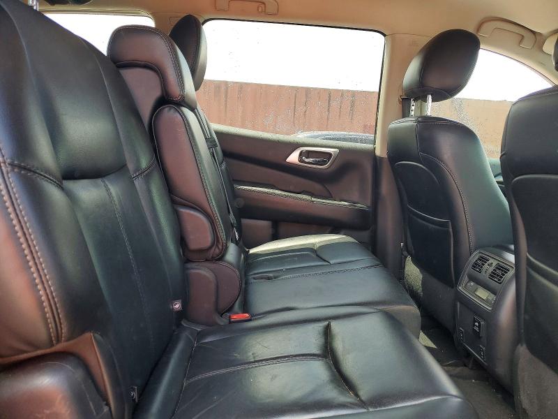 56842286 :رقم المزاد ، 5N1AR2MN0FC711230 vin ، 2015 Nissan Pathfinder مزاد بيع