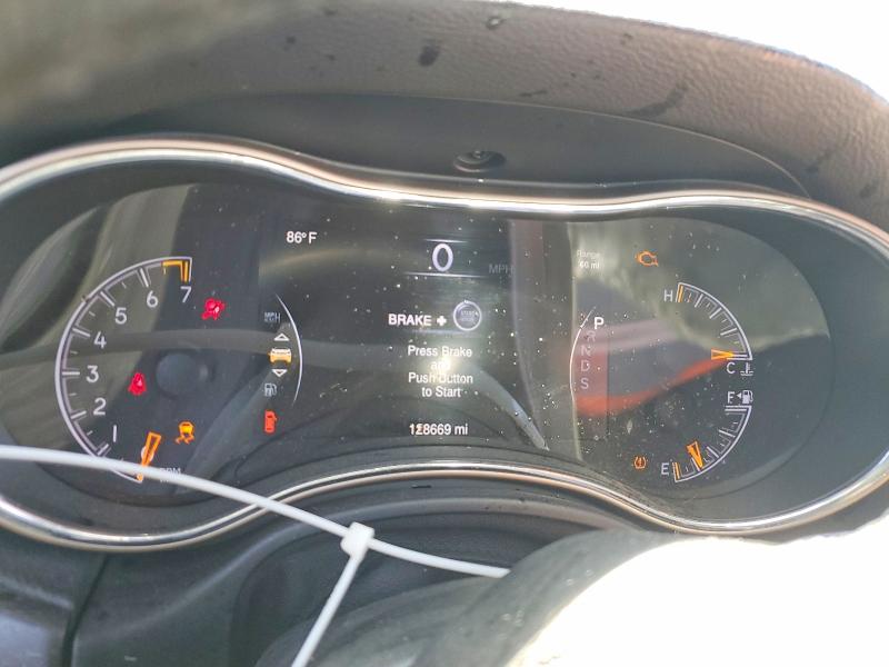 55677906 :رقم المزاد ، 1C4RJEAG9FC231810 vin ، 2015 Jeep Grand Cherokee مزاد بيع