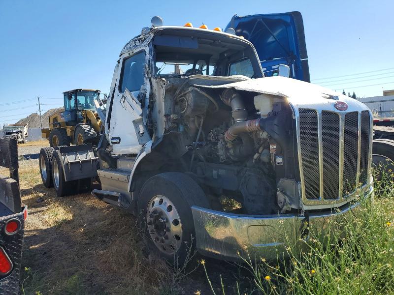 Продажа на аукционе авто 2014 Peterbilt 579, vin: 1XPBDP9X2ED244852, номер лота: 56061626