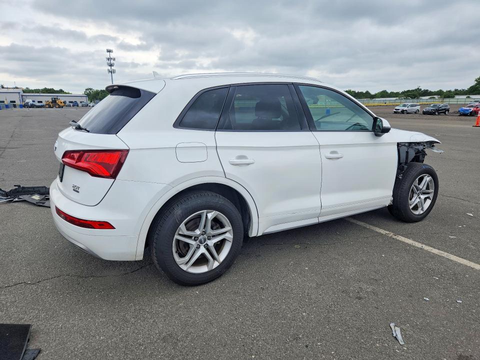 58293976 :رقم المزاد ، WA1ANAFY6J2156942 vin ، 2018 Audi Q5 مزاد بيع
