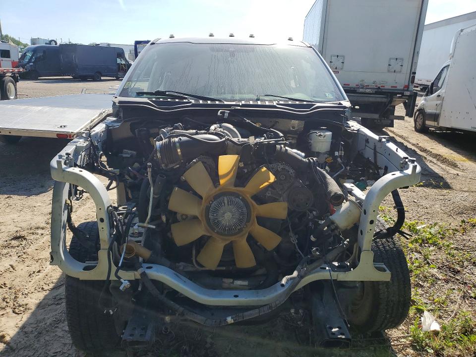 Продажа на аукционе авто 2022 Ford F350, vin: 1FT8W3DT1NEF77833, номер лота: 56262106