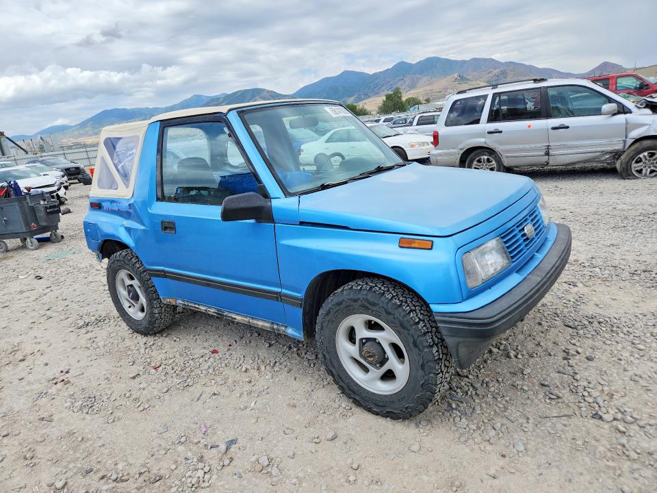 1994 Geo Tracker მანქანა იყიდება აუქციონზე, vin: 2CNBJ1861R6934463, აუქციონის ნომერი: 56141006