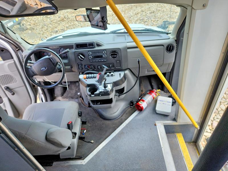 2017 Ford Econoline მანქანა იყიდება აუქციონზე, vin: 1FDFE4FS2HDC13978, აუქციონის ნომერი: 56397436