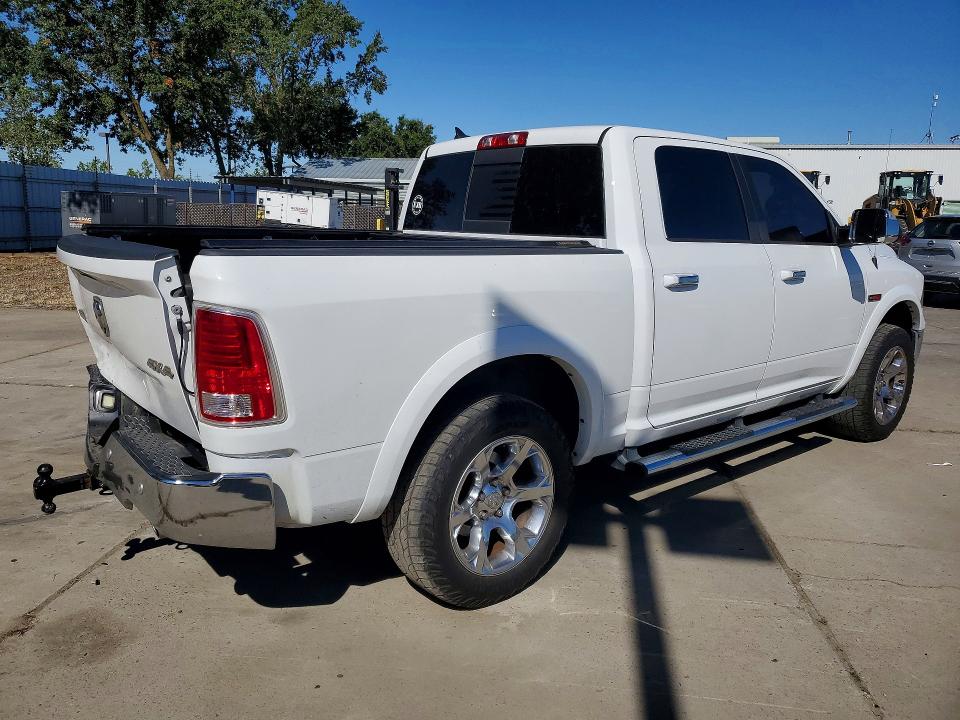 58734026 :رقم المزاد ، 1C6RR7NM2JS351846 vin ، 2018 Ram 1500 مزاد بيع