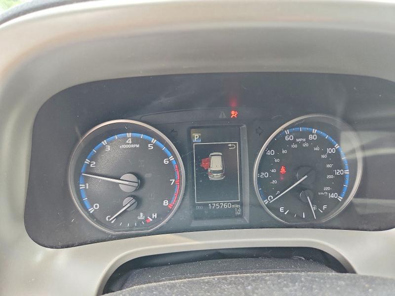 Aukcja sprzedaży 2017 Toyota Rav4, vin: 2T3RFREV2HW598503, numer aukcji: 57677776