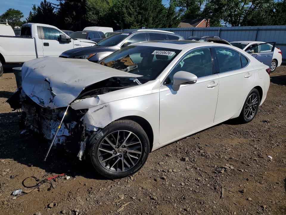 2016 Lexus Es მანქანა იყიდება აუქციონზე, vin: JTHBK1GG4G2241018, აუქციონის ნომერი: 56350626