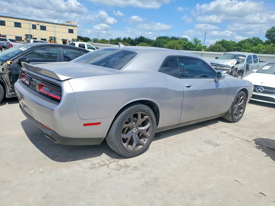 55672346 :رقم المزاد ، 2C3CDZAG2JH259382 vin ، 2018 Dodge Challenger مزاد بيع