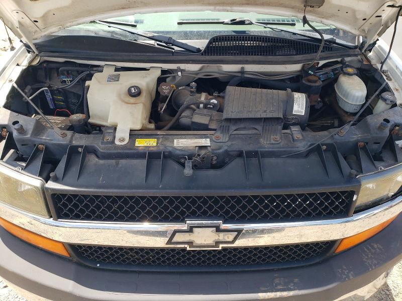 2004 Chevrolet Express G3500 მანქანა იყიდება აუქციონზე, vin: 1GAHG39U541104028, აუქციონის ნომერი: 57328156