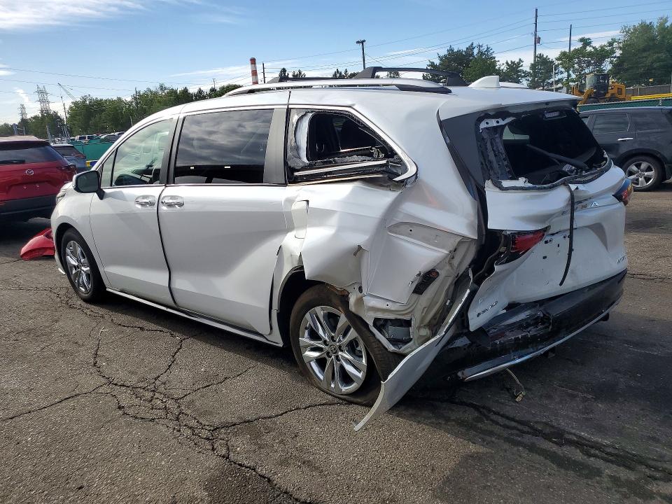 58044746 :رقم المزاد ، 5TDZSKFC5SS179764 vin ، 2025 Toyota Sienna مزاد بيع