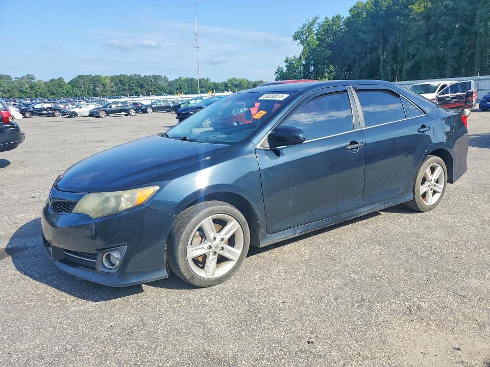 2014 Toyota Camry მანქანა იყიდება აუქციონზე, vin: 4T1BF1FK8EU419487, აუქციონის ნომერი: 58280076