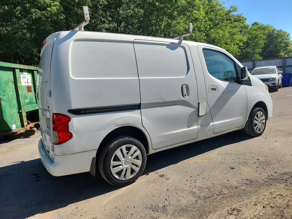 55681276 :رقم المزاد ، 3N6CM0KNXDK695903 vin ، 2013 Nissan Nv200 مزاد بيع