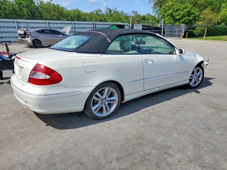 58781116 :رقم المزاد ، WDBTK56F78T096962 vin ، 2008 Mercedes-benz Clk مزاد بيع