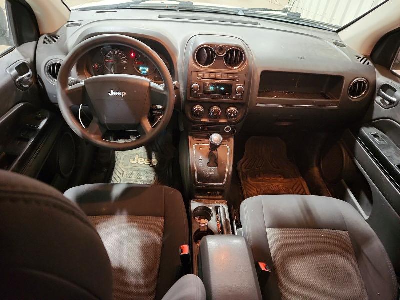 2010 Jeep Compass მანქანა იყიდება აუქციონზე, vin: 1J4NT4FA8AD506863, აუქციონის ნომერი: 58845316