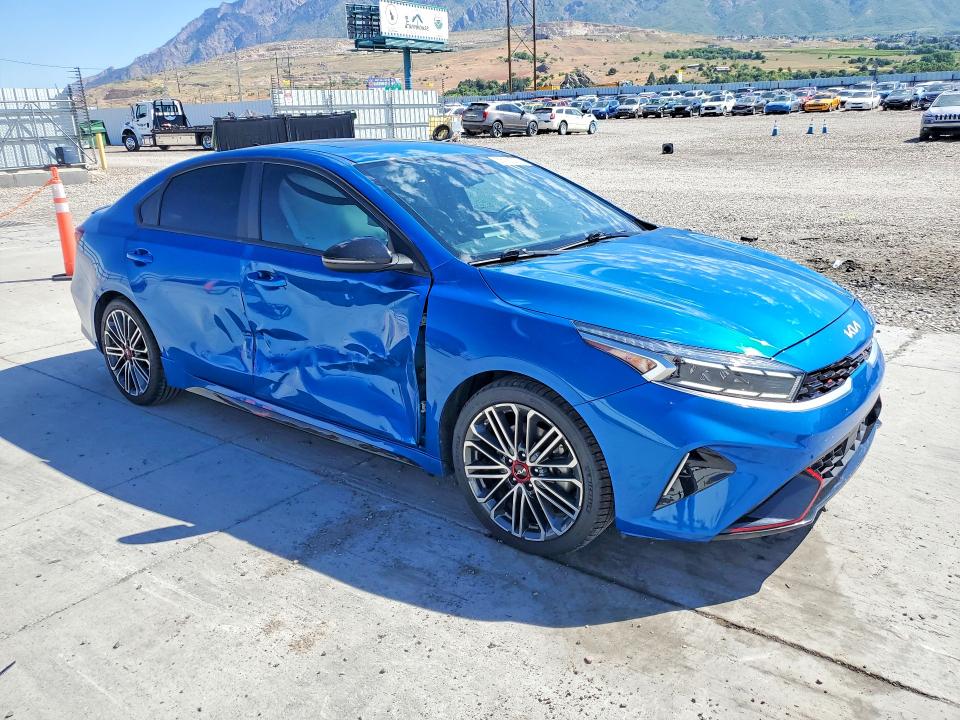 2023 Kia Forte მანქანა იყიდება აუქციონზე, vin: 3KPF44AC2PE592940, აუქციონის ნომერი: 56162226