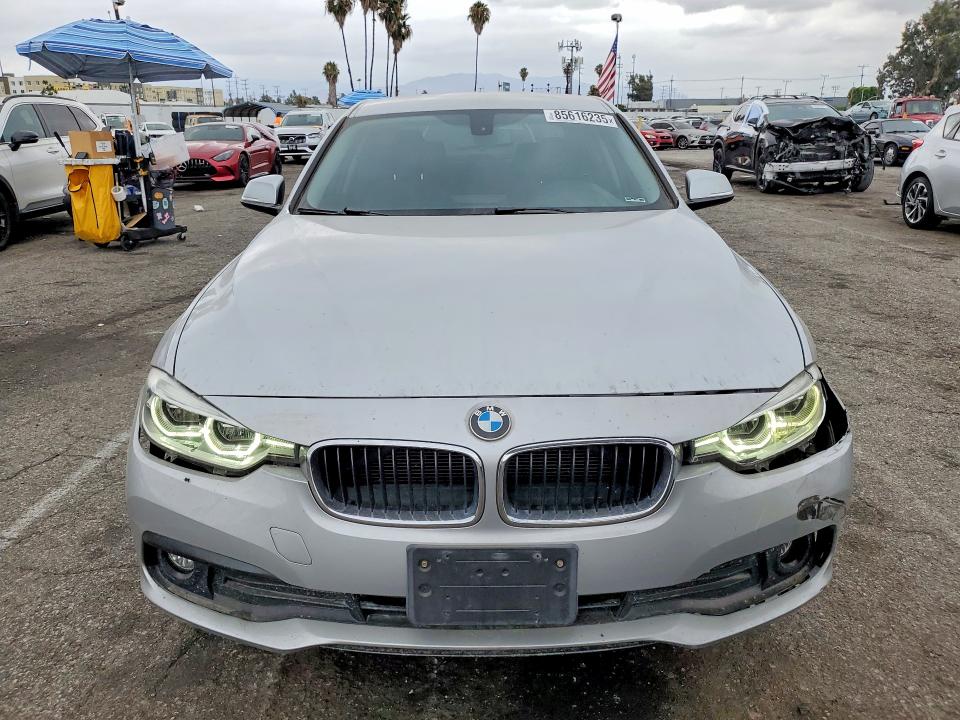 Aukcja sprzedaży 2018 Bmw 320, vin: WBA8A9C50JAD27697, numer aukcji: 85616235