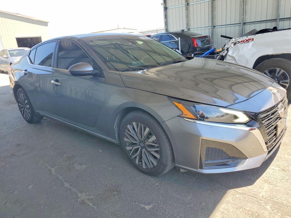 2023 Nissan Altima მანქანა იყიდება აუქციონზე, vin: 1N4BL4DV0PN333024, აუქციონის ნომერი: 57558046