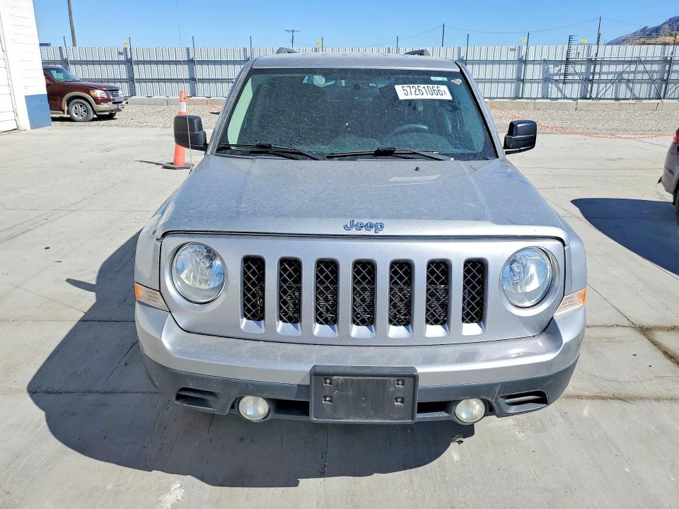 57261066 :رقم المزاد ، 1C4NJPBA4FD191103 vin ، 2015 Jeep Patriot مزاد بيع