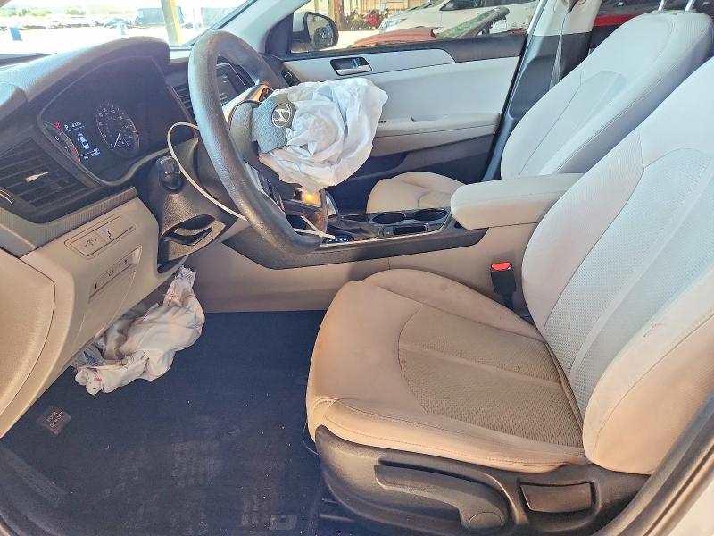 59319936 :رقم المزاد ، 5NPE24AF5JH678211 vin ، 2018 Hyundai Sonata مزاد بيع