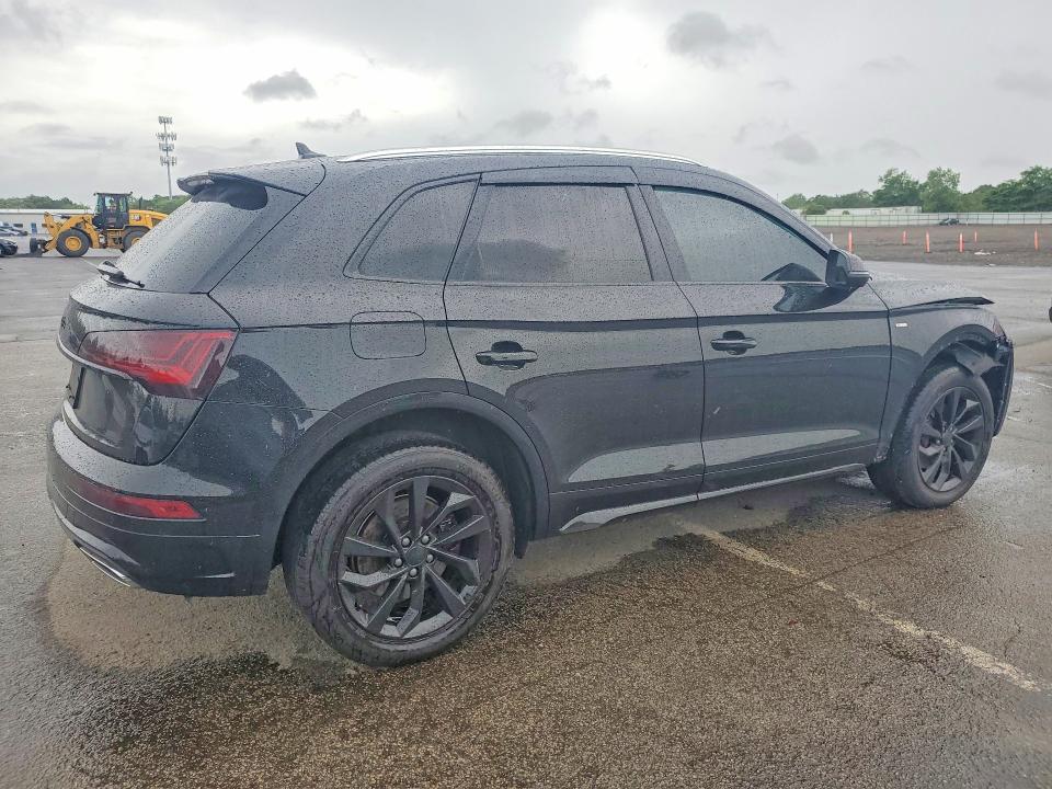 58203946 :رقم المزاد ، WA1EAAFY3R2079584 vin ، 2024 Audi Q5 مزاد بيع