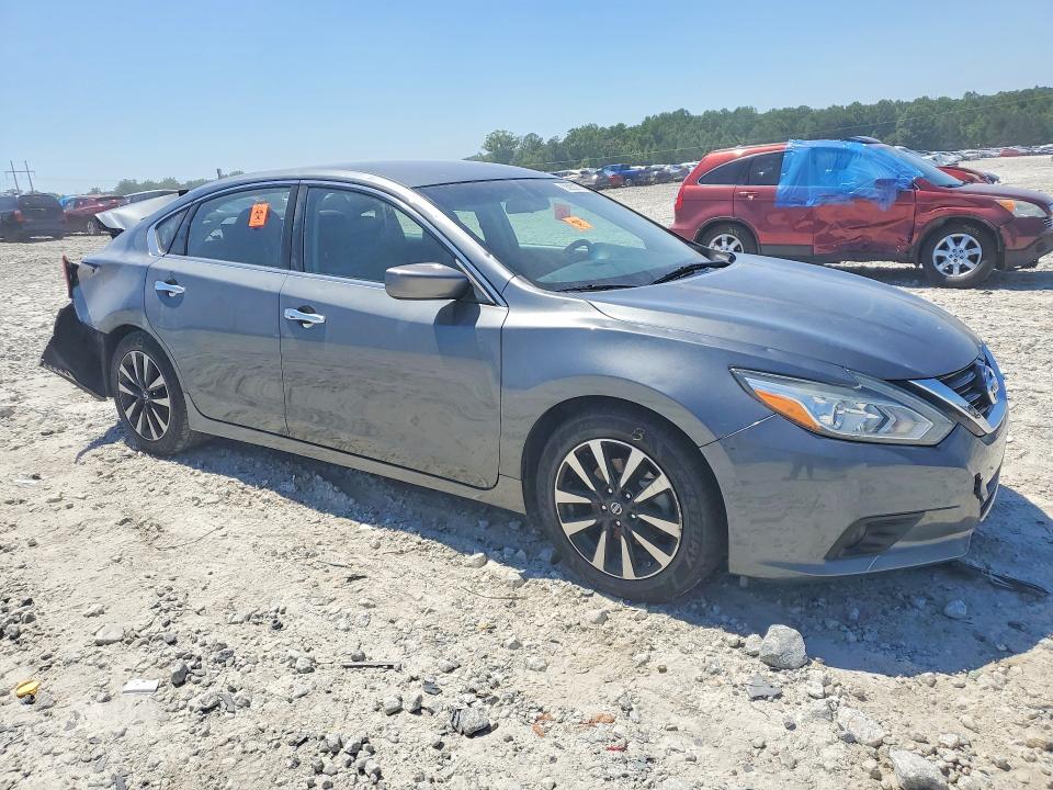 55952976 :رقم المزاد ، 1N4AL3AP3JC270967 vin ، 2018 Nissan Altima مزاد بيع