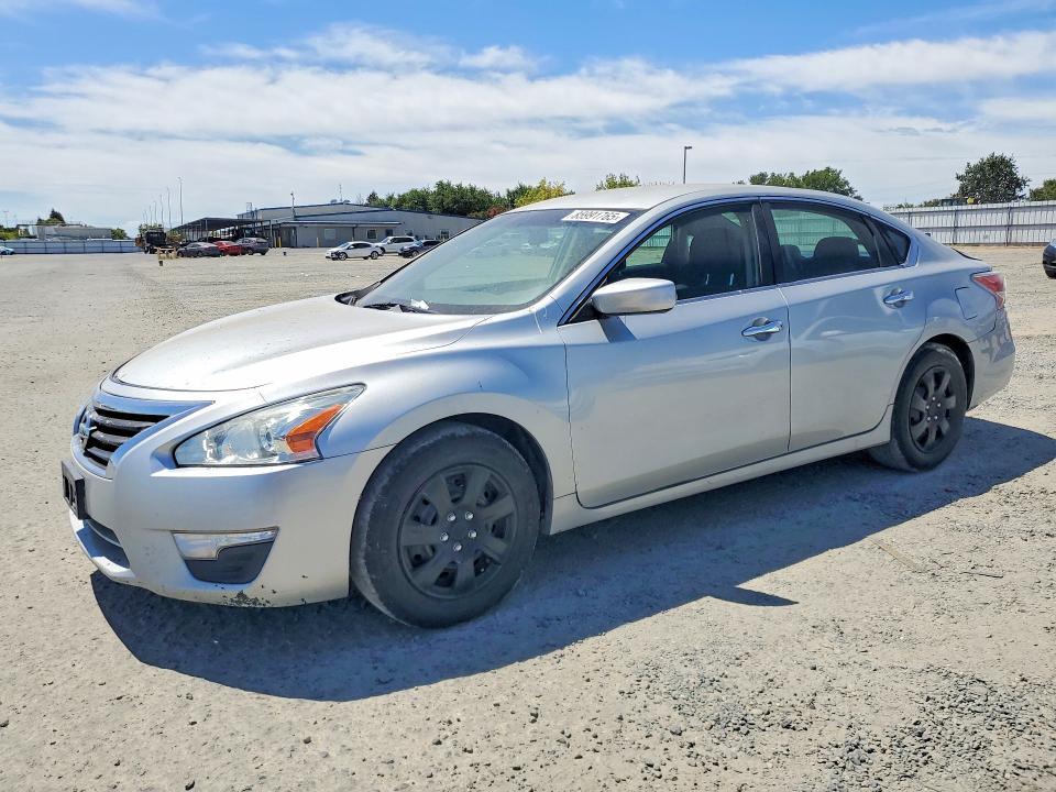 Продажа на аукционе авто 2014 Nissan Altima, vin: 1N4AL3AP4EN335710, номер лота: 85991765