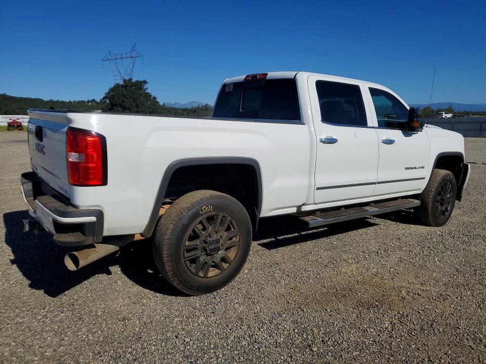 Продаж на аукціоні авто 2015 Gmc Sierra, vin: 1GT120E85FF665186, номер лоту: 57021756
