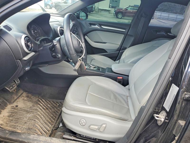 Продажа на аукционе авто 2018 Audi A3, vin: WAUB8GFF7J1011706, номер лота: 57969496