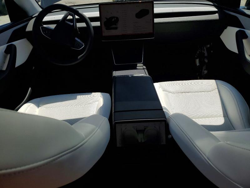 2026 Tesla Model Y მანქანა იყიდება აუქციონზე, vin: 7SAYGDED9TF381583, აუქციონის ნომერი: 57637136