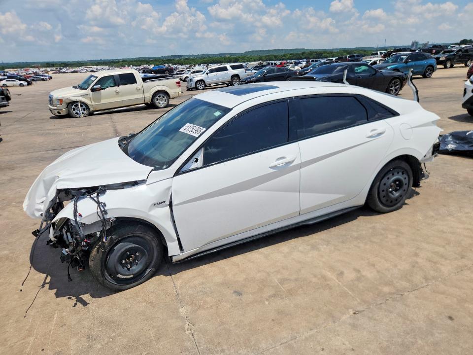 2025 Hyundai Elantra მანქანა იყიდება აუქციონზე, vin: KMHLR4DFXSU985844, აუქციონის ნომერი: 51852996