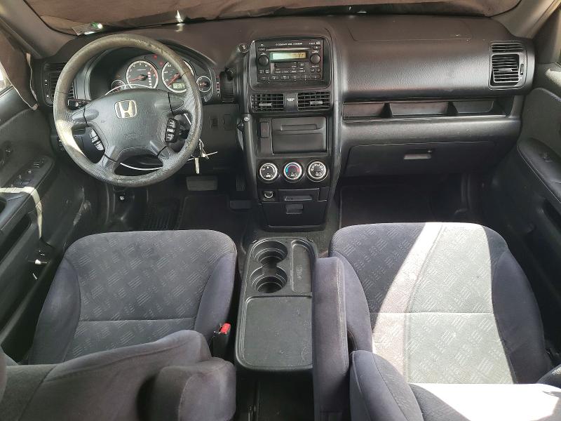 57207196 :رقم المزاد ، SHSRD78875U328838 vin ، 2005 Honda Cr-v مزاد بيع