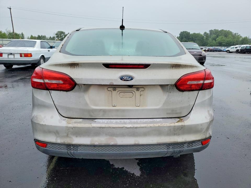 56654606 :رقم المزاد ، 1FADP3F27FL282917 vin ، 2015 Ford Focus مزاد بيع