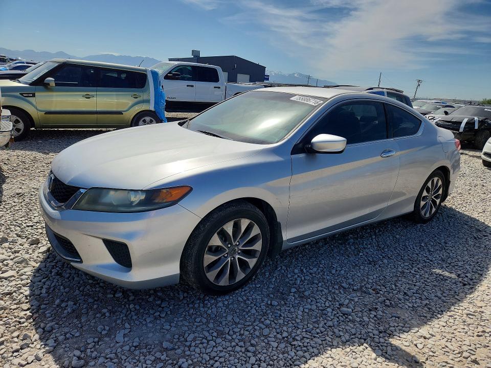 2013 Honda Accord მანქანა იყიდება აუქციონზე, vin: 1HGCT1B32DA002190, აუქციონის ნომერი: 55886716