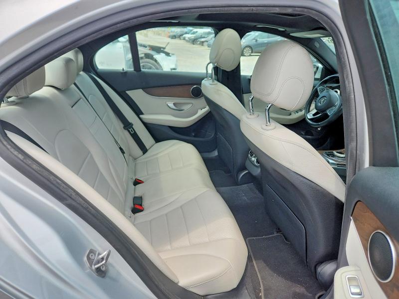 Продажа на аукционе авто 2018 Mercedes-benz C, vin: 55SWF4KB5JU235476, номер лота: 58371216