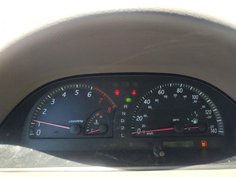 57025206 :رقم المزاد ، 4T1BE30K82U006147 vin ، 2002 Toyota Camry مزاد بيع