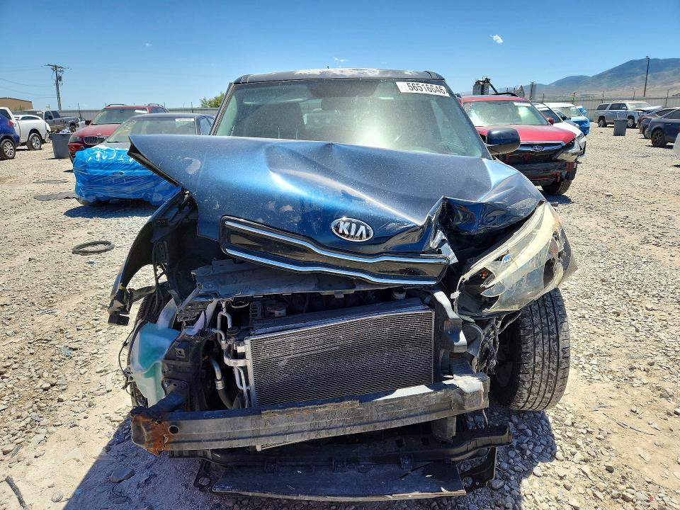 56516646 :رقم المزاد ، KNDJP3A57H7491830 vin ، 2017 Kia Soul مزاد بيع