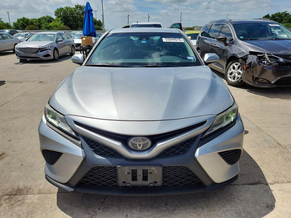 Aukcja sprzedaży 2018 Toyota Camry, vin: 4T1B11HK3JU577869, numer aukcji: 53544016