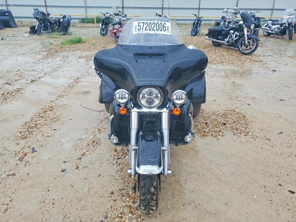 Продажа на аукционе авто 2025 Harley-davidson Flhtcutg, vin: 1HD1MAF1XSB854918, номер лота: 57202006