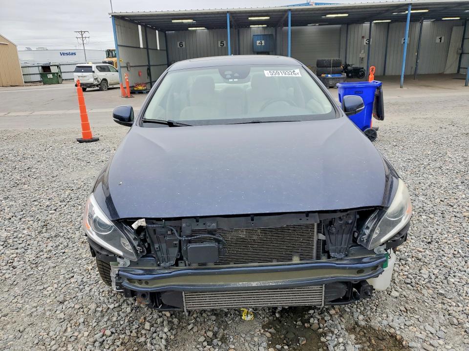 Продажа на аукционе авто 2015 Volvo S60, vin: YV1612TM9F1358650, номер лота: 55919326